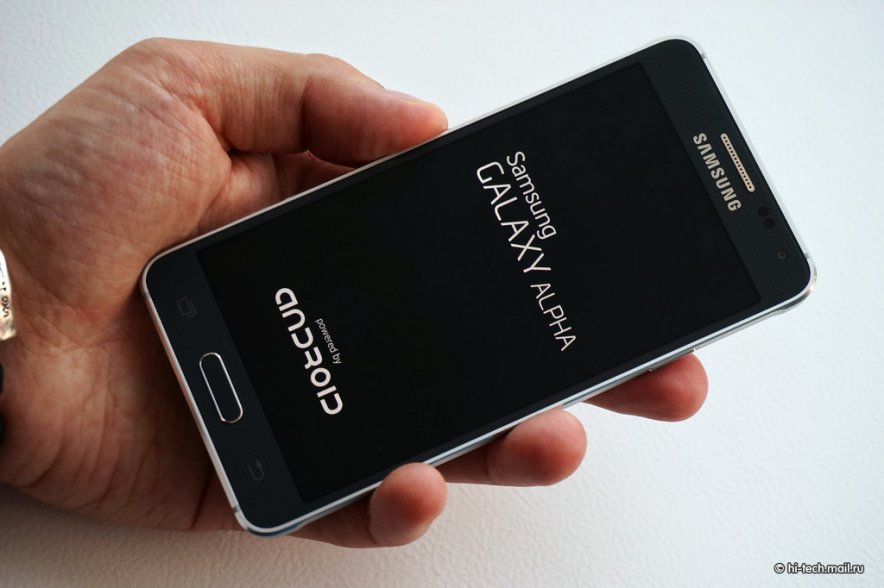Samsung-Galaxy-Alpha-hands-on-images (1)