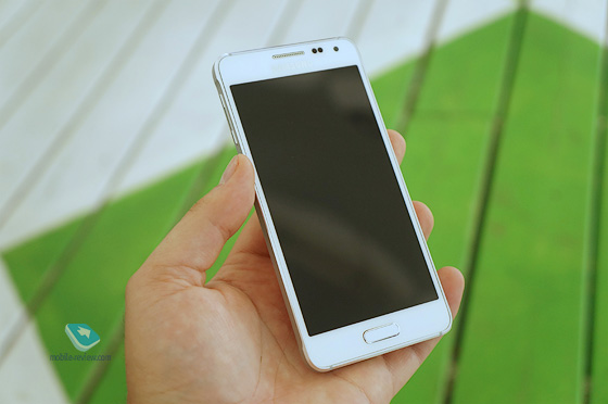Samsung-Galaxy-Alpha-hands-on-images (2)