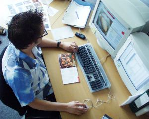 37060_people_at_work_4.jpg