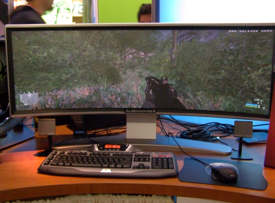 alienware_curved_monitor.jpg