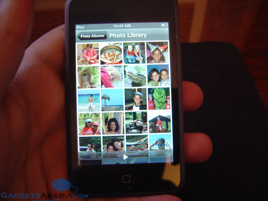 ipod-touch-photos-gadgetsarabia.jpg