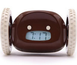 clocky-brown-front-wwwgadgetsarabiacom.jpg