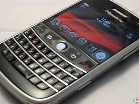 المزيد عن BlackBerry 9000 .. الجيل القادم من أجهزة BlackBerry 3