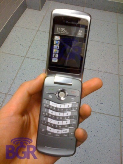 KickStart .. هاتف جديد من BlackBerry هذا العام ؟؟!! 3