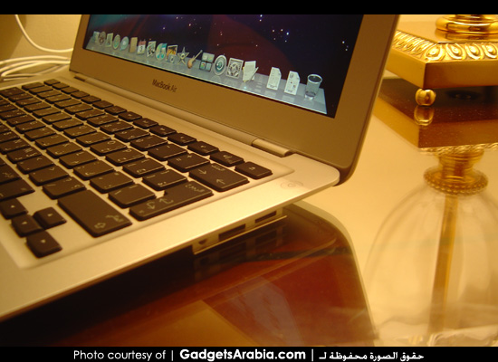 MacBook Air .. نظرة فاحصة .. (2) 41