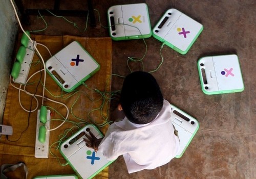 INDIA-EDUCATION-LAPTOPS