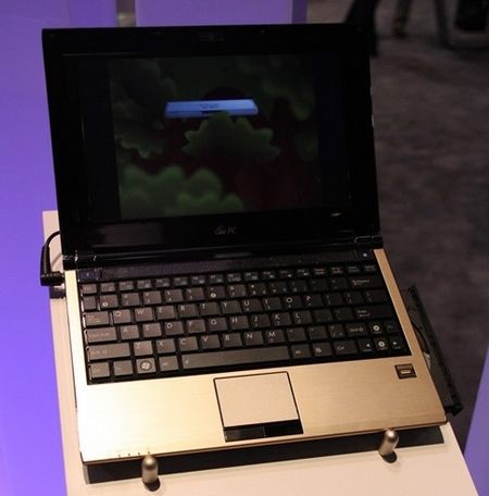 asus_eee_pc_1004dn_01c_min