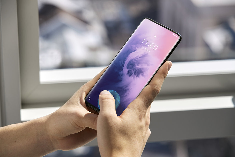 تقييم هاتف OnePlus 7 Pro : افضل هاتف اندرويد يمكن اقتناؤه الان 11 تقييم هاتف OnePlus 7 Pro : افضل هاتف اندرويد يمكن اقتناؤه الان