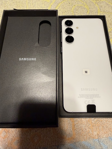 هل ينجح Samsung Galaxy S25 FE في تحقيق المعادلة الصعبة 15 هل ينجح Samsung Galaxy S25 FE في تحقيق المعادلة الصعبة 4