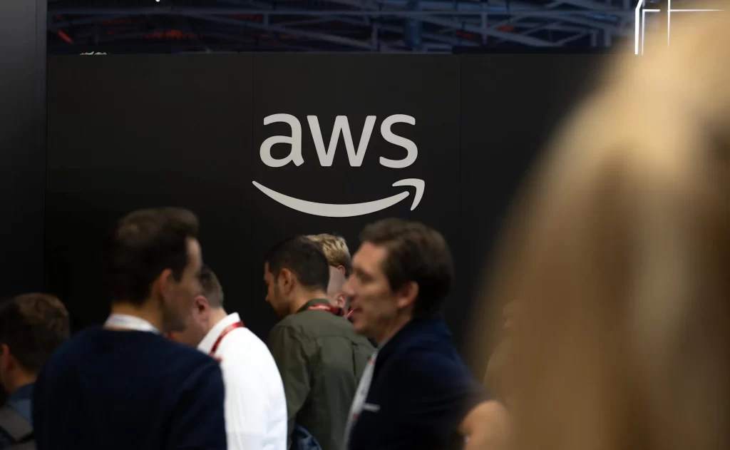 سبب توقف خدمات Amazon Web Services 11 سبب توقف خدمات Amazon Web Services