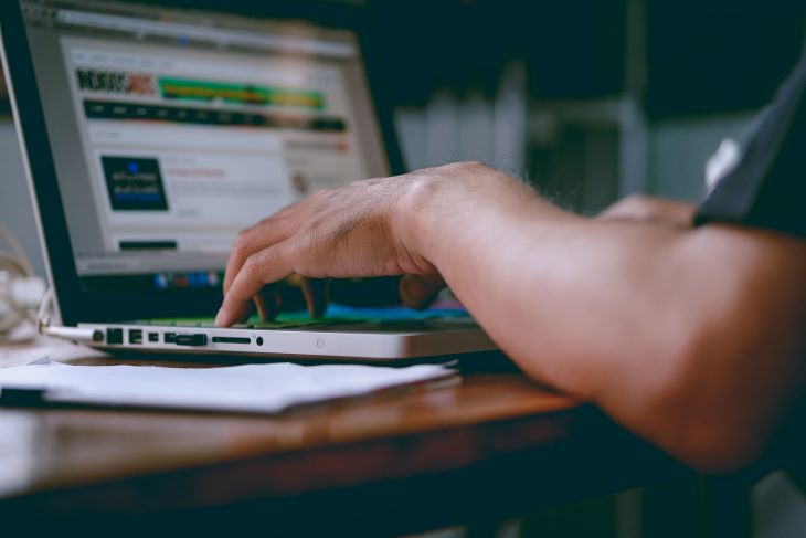 شبكة الفيس بوك تدشن صندوق بقيمة 5 ملايين دولار لمساعدة الصحفيين المحليين على تكوين قاعدة جماهيرية 11 شبكة الفيس بوك تدشن صندوق بقيمة 5 ملايين دولار لمساعدة الصحفيين المحليين على تكوين قاعدة جماهيرية