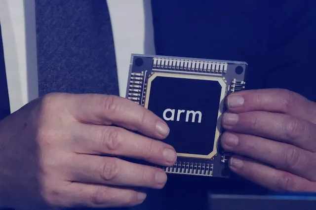 شرائح ARM Lumex تدفع الذكاء الاصطناعي إلى هواتفك دون الحاجة للسحابة