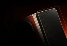 شرح متانة الشاشة القابلة للطي HONOR Magic V6 3 شرح متانة الشاشة القابلة للطي HONOR Magic V6