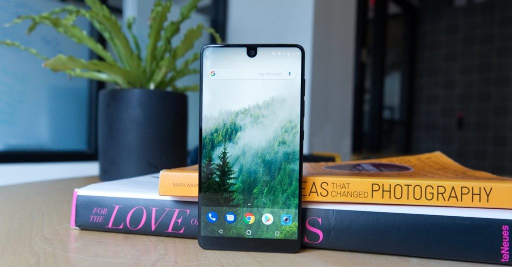 هواتف Essential تعلن نهايتها بشكل رسمي 13 هواتف Essential تعلن نهايتها بشكل رسمي