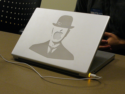 engraved-laptop