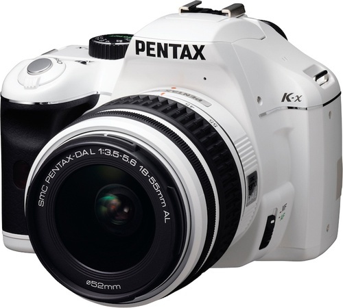 Pentax K-x ربما تكون خيارك الوحيد إذا كنت تبحث عن هذة الألوان 1