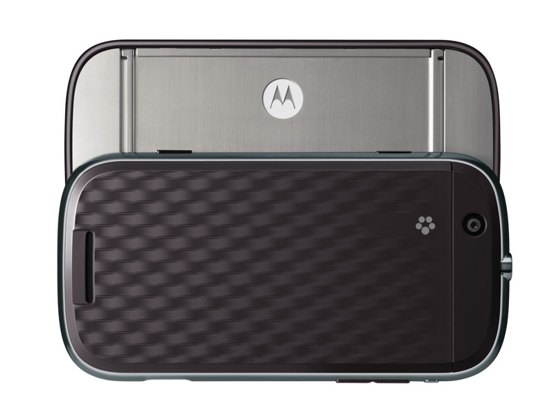 Motorola CLIQ, أول هواتف أندرويد من موتورولا 6