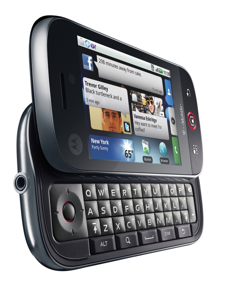 Motorola CLIQ, أول هواتف أندرويد من موتورولا 3