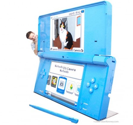 giant-lego-nintendo-dsi