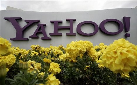 تقرير : Yahoo تخطط لتسريح 5% من موظفيها 5