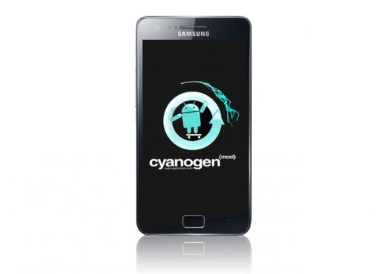 Samsung تهدي Galaxy S II لأحد مطورين CyanogenMod 4