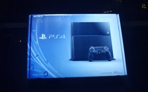 فيديو لفتح علبة PS4 يظهر على الانترنت 9