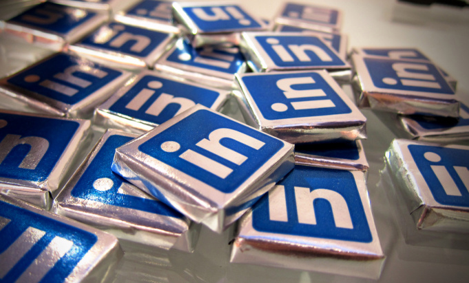 LinkedIn reaches 300M members