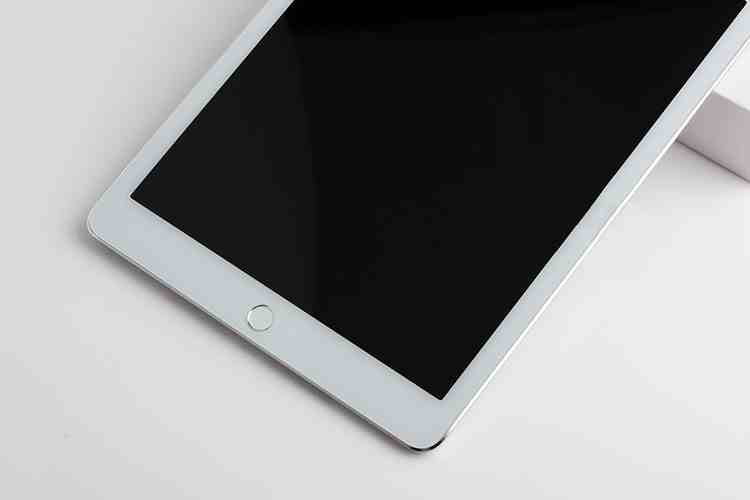 Alleged-iPad-Air-2iPad-6-dummy-design-leaks-out-Touch-ID-fingerprint-scanner-is-a-go