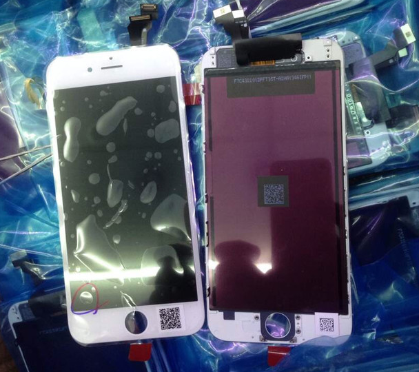 4.7-inch-Apple-iPhone-6-on-left-5.5-inch-Apple-iPhone-6L-on-right