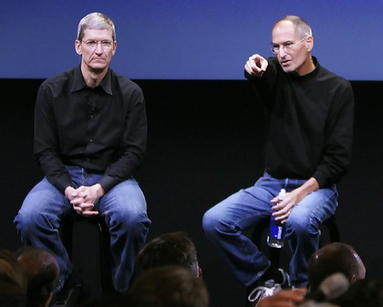 Tim-Cook-and-Steve-Jobs