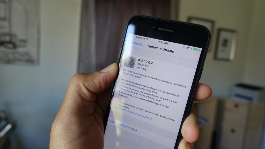 iOS 10.0.2 متاح للتحديث الان 1