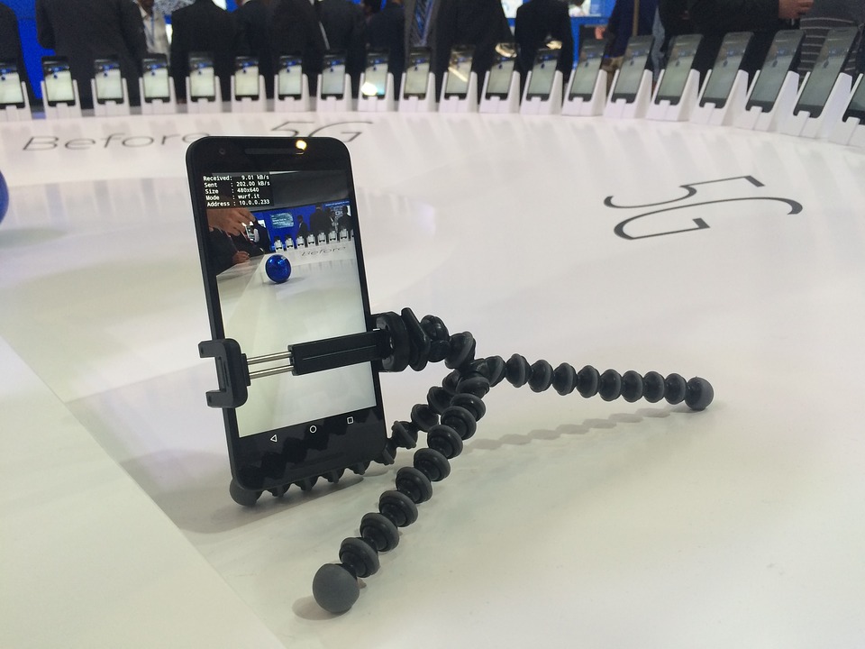 أبل ستطلق أول هاتف أيفون متوافق مع الـ 5G في 2020 1
