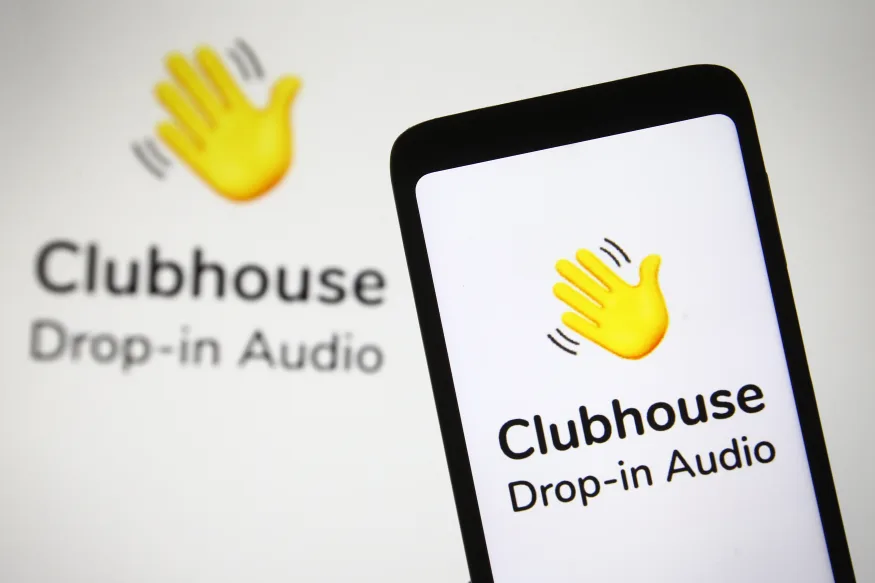 Clubhouse تستغنى عن 50% من الموظفين