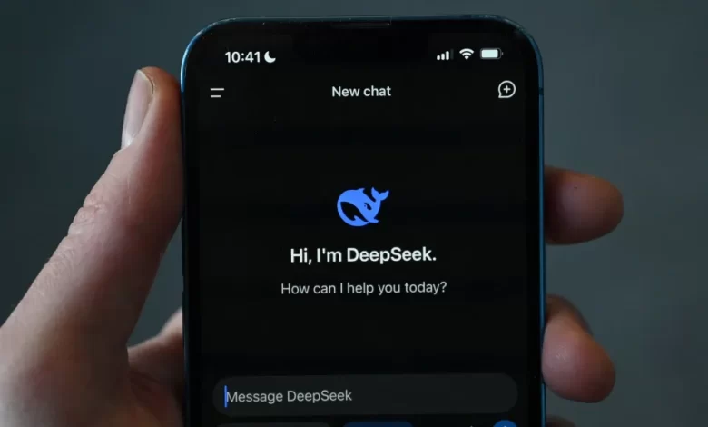 DeepSeek AI يصعق شركات التكنولوجيا الامريكية