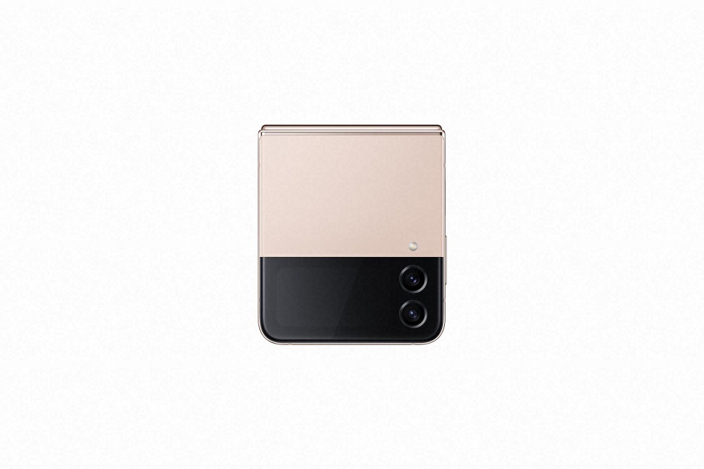 Galaxy Z Flip4 - خطوة سامسونج التالية في الهواتف القابلة للطي 16 Galaxy Z Flip4 - خطوة سامسونج التالية في الهواتف القابلة للطي 3