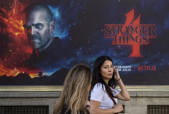 Netflix تقول انها فقدت قرابة مليون مشترك في أخر 3 شهور 15 Netflix تقول انها فقدت قرابة مليون مشترك في أخر 3 شهور