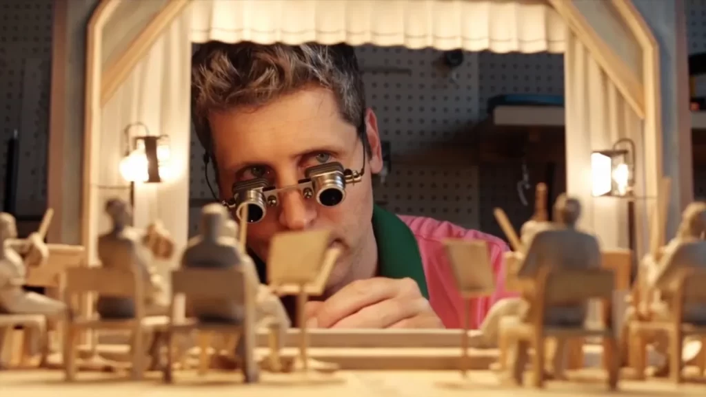 OpenAI تطلق Sora 2 وتكشف عن تطبيق iOS جديد