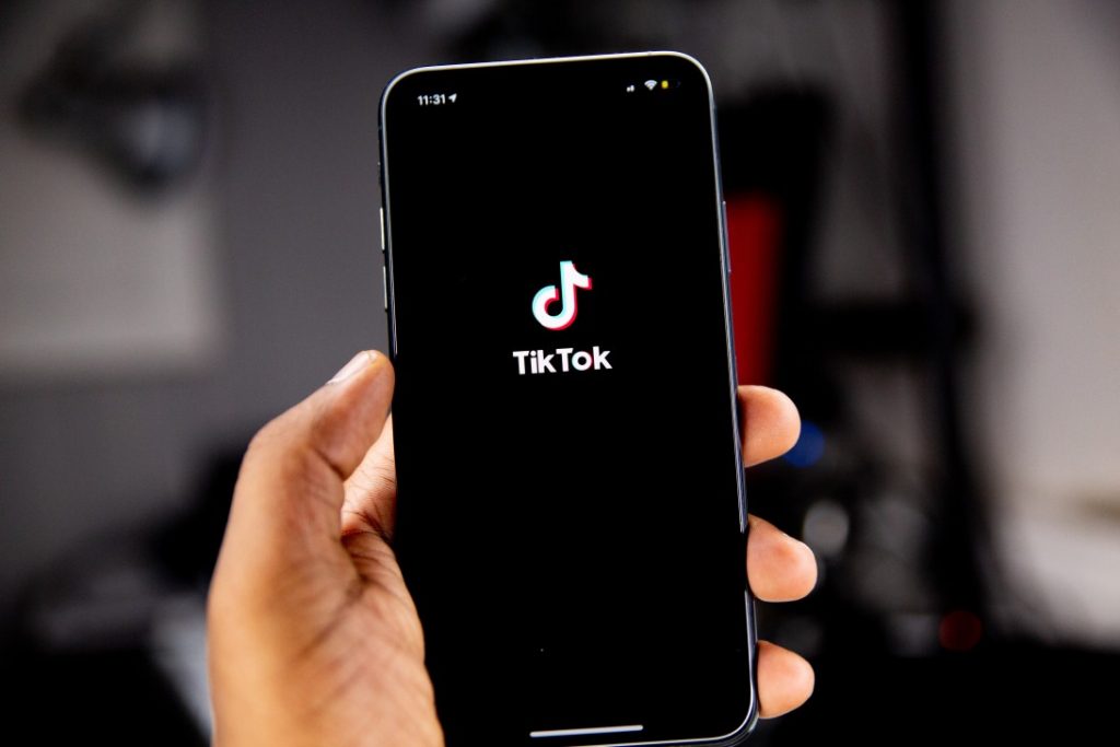 TikTok يرفع الحد الاقصى لمقاطع الفيديو الى 3 دقائق
