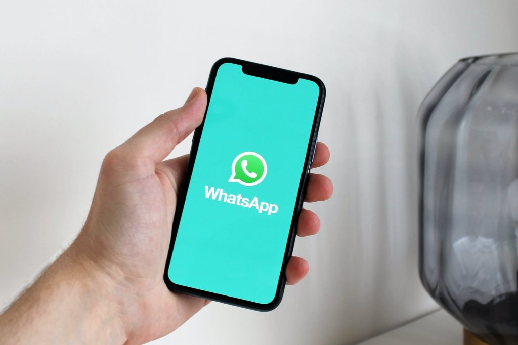 واتس اب تطور ميزة حذف الرسائل من الاجهزة المقترنة 11 واتس اب تطور ميزة حذف الرسائل من الاجهزة المقترنة