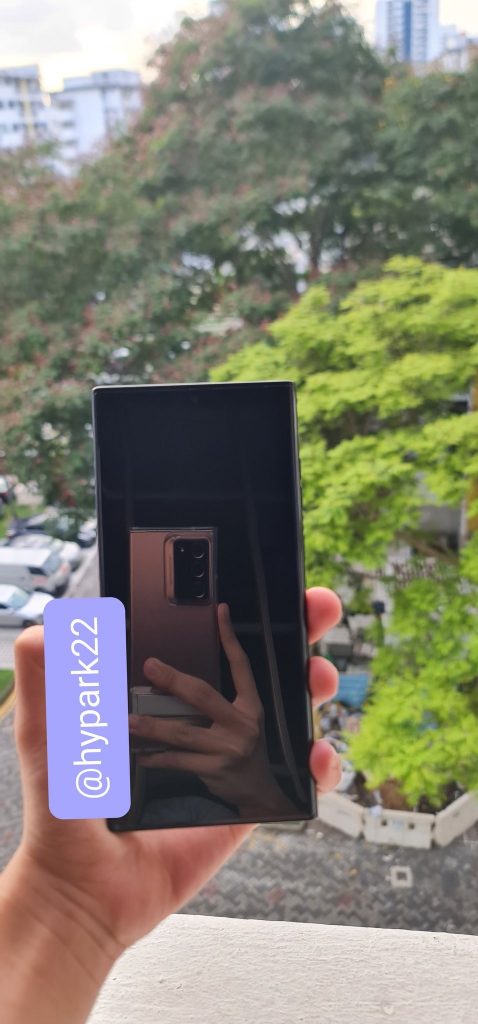 Samsung Galaxy S22 Ultra سيوفر خيار تخزين 1 تيرا بايت - تسريب 1