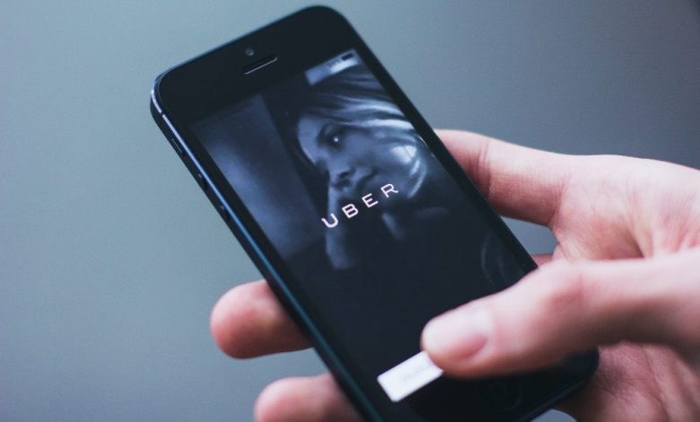 أوبر تخسر قضية في بريطانيا استمرت 5 سنوات