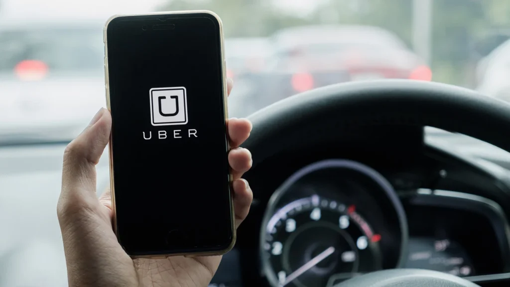 اختراق بيانات Uber بواسطة مراهق عمره 18 عام