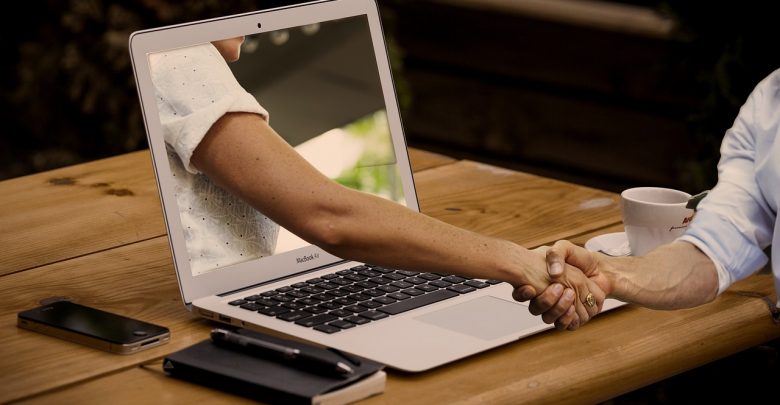 افضل ما تم تقديمه في فيس بوك ، يوتيوب ، انستجرام ، تويتر خلال 2018