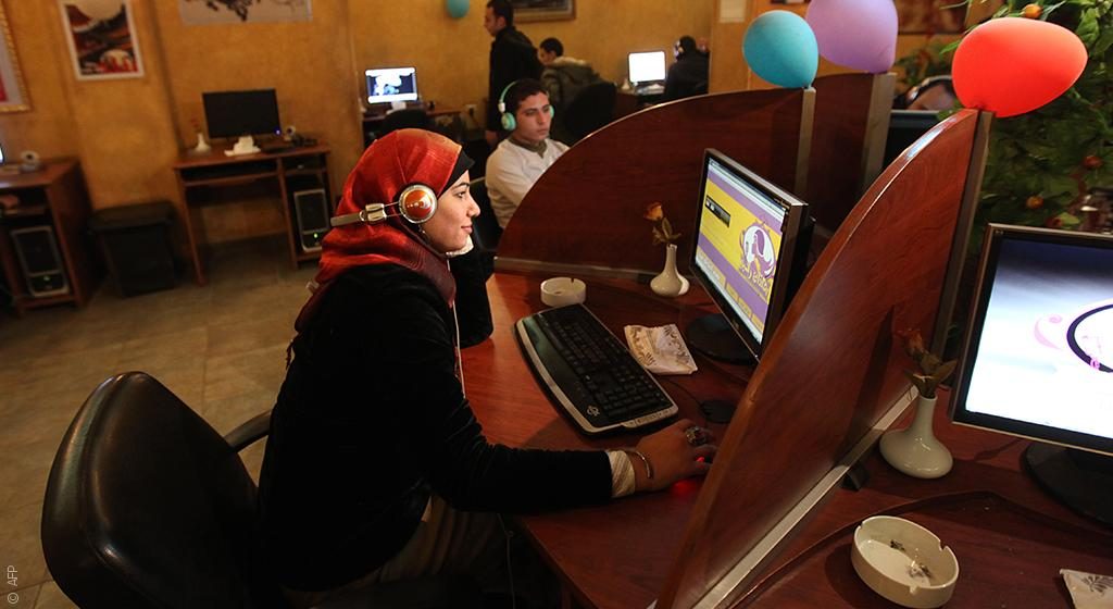 بالارقام : نسب استخدام الذكور والاناث للانترنت في مصر 3