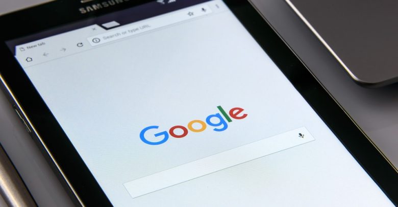 تحديث لتطبيق جوجل يتسبب في طلب موقعك الجغرافي باستمرار