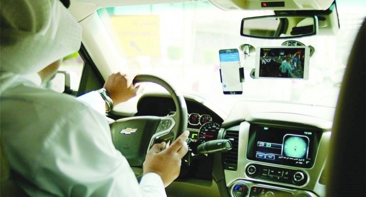 تداعيات كورونا : تعليق خدمة اوبر لسيارات الاجرة في المملكة