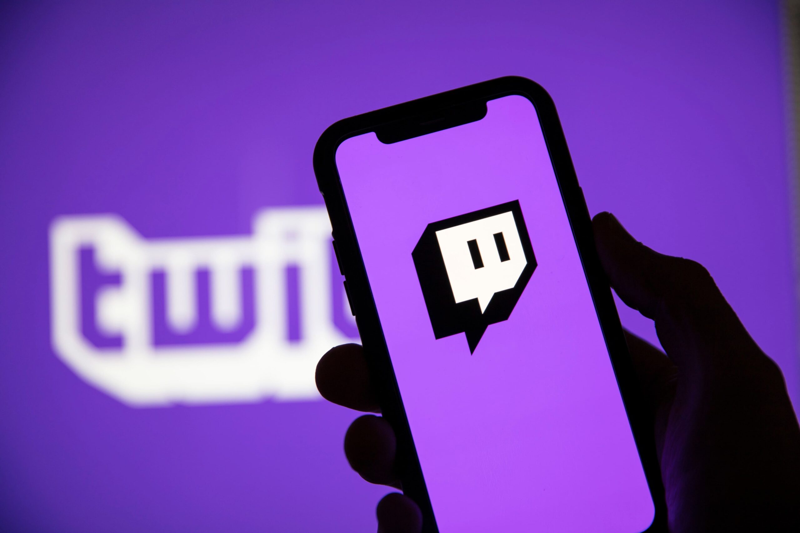 Twitch تعلن موقف أكثر صرامة ضد بث المواد الإباحية المزيفة 1