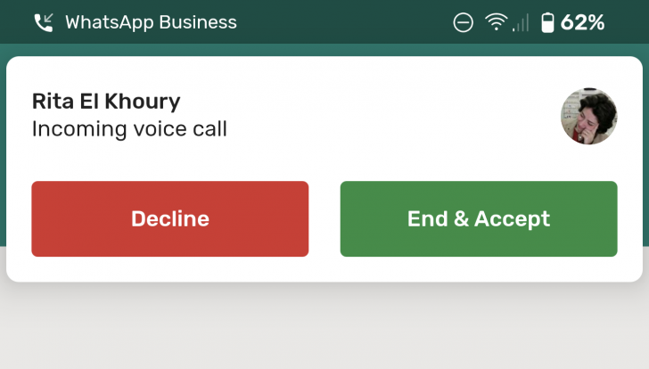 تطبيق واتس آب للاندرويد يدعم الان خاصية الانتظار عند اجراء مكالمة