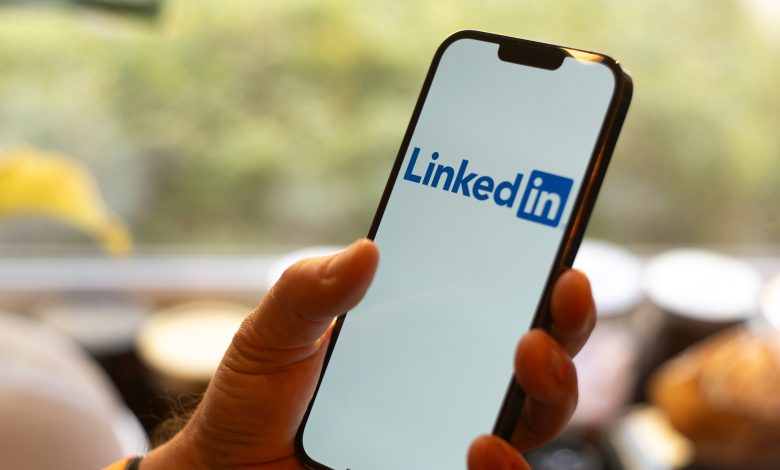 شبكة LinkedIn توقف خدمة الاحداث الصوتية