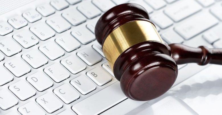 صحيفة :انخفاض في بلاغات جرائم الانترنت بعد التصديق على قانون الجرائم الالكترونية في مصر